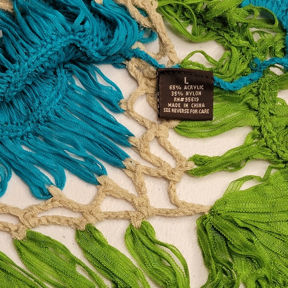 Fever hand crocheted cap sleeve top, size Large, turq, blue, green, & cream - Picture 4 of 6